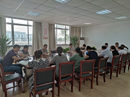 布置會(huì)_副本.jpg 布置會(huì)_副本.jpg